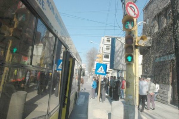 Începând cu 1 aprilie, RATC comasează 4 linii de autobuz